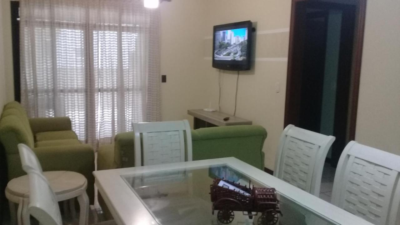 Apartamento De 2 Domitorios E 1 Garagem No Centro De Bombinhas 50 Metros Da Praia Na Avenida Principal Proximo Ao Shopping Punta Blu Exterior photo