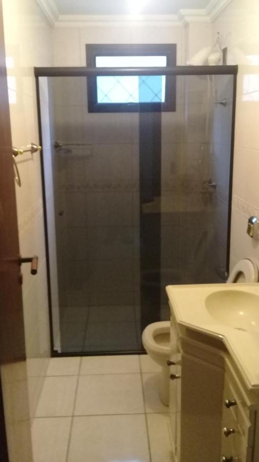 Apartamento De 2 Domitorios E 1 Garagem No Centro De Bombinhas 50 Metros Da Praia Na Avenida Principal Proximo Ao Shopping Punta Blu Exterior photo