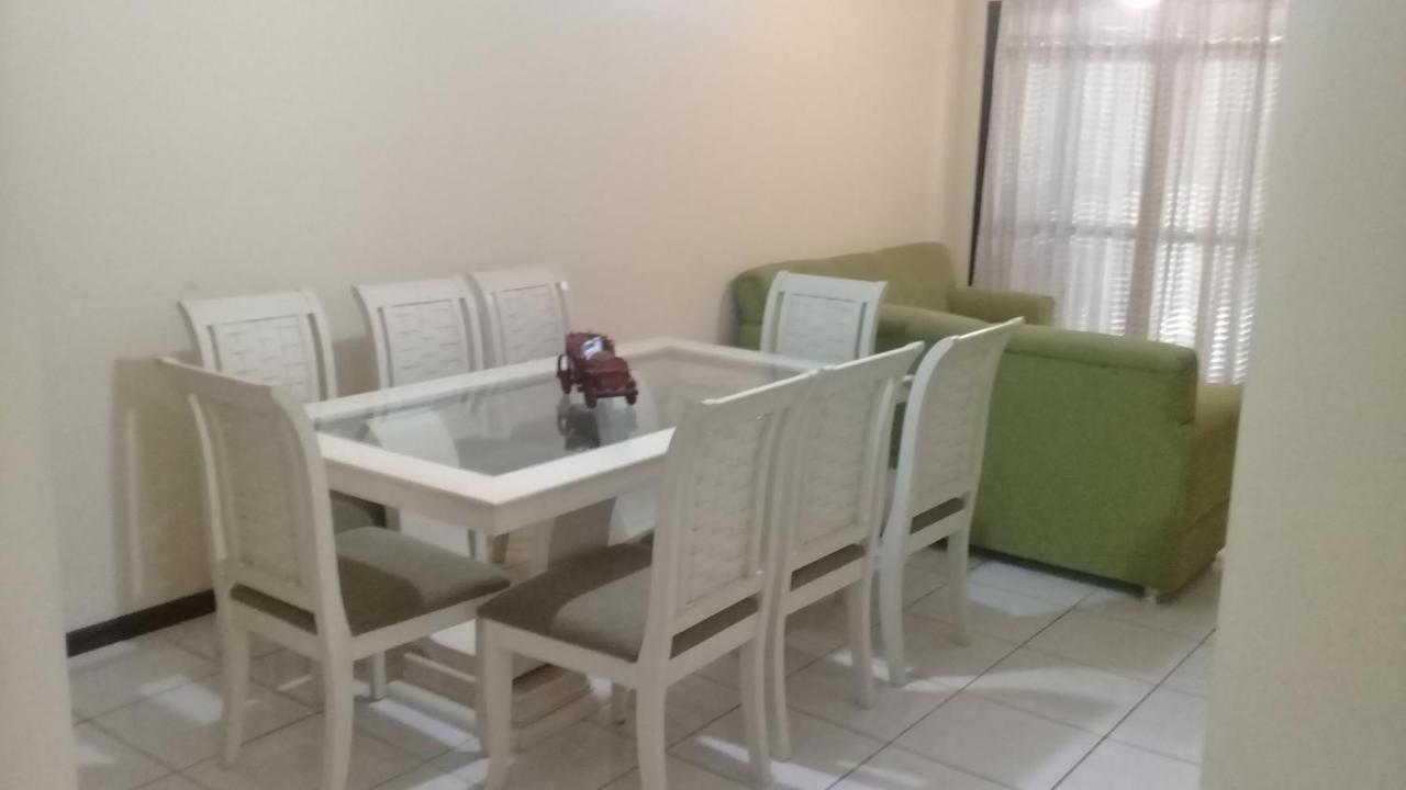 Apartamento De 2 Domitorios E 1 Garagem No Centro De Bombinhas 50 Metros Da Praia Na Avenida Principal Proximo Ao Shopping Punta Blu Exterior photo